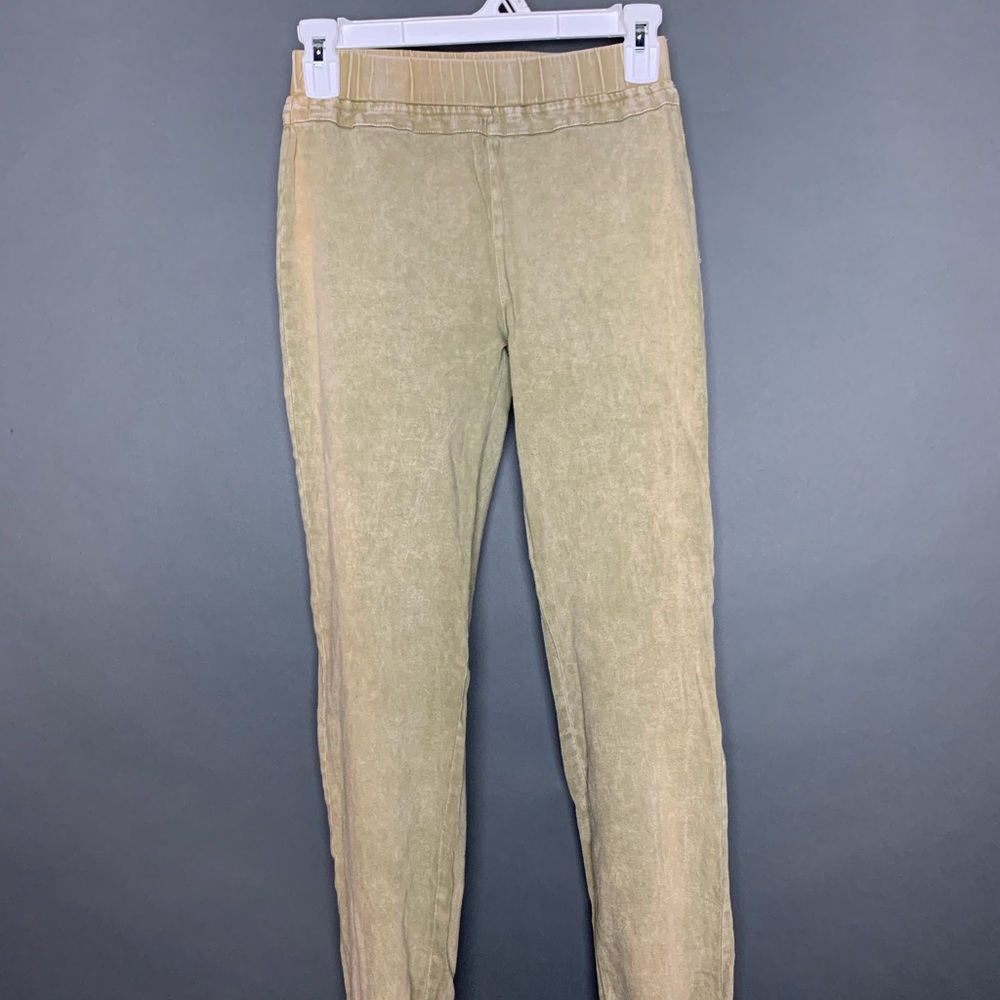 Green dress pants